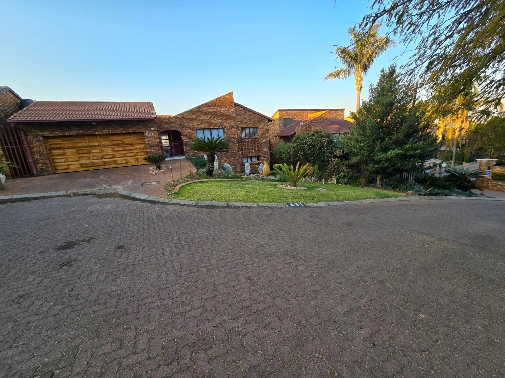 180 Degrees View On The Kloof Randburg Exterior foto