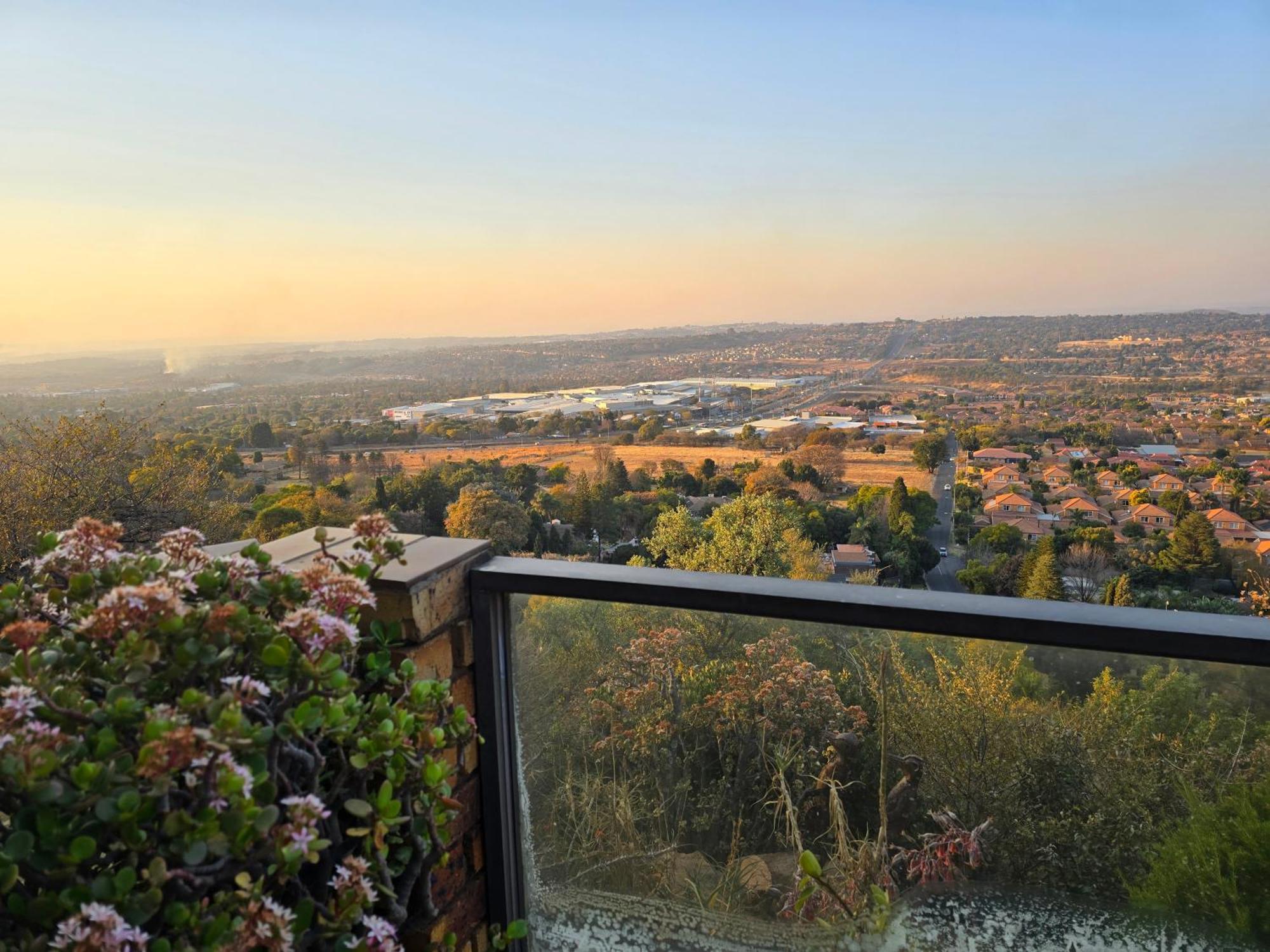 180 Degrees View On The Kloof Randburg Exterior foto