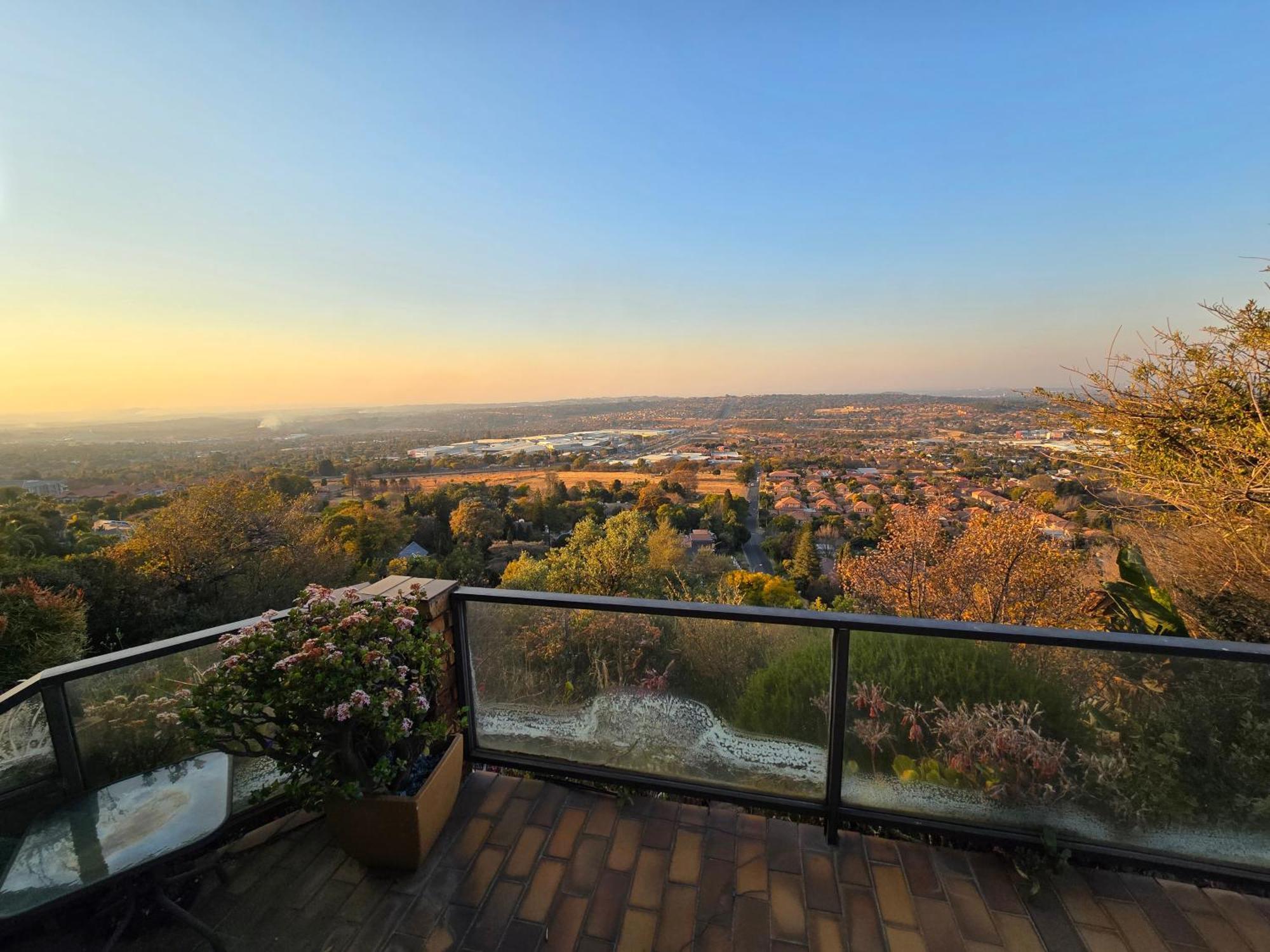 180 Degrees View On The Kloof Randburg Exterior foto